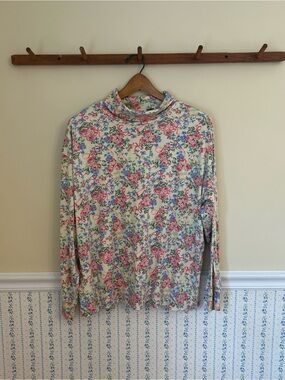VINTAGE Hasting & Smith Floral Long Sleeve Turtleneck Top
